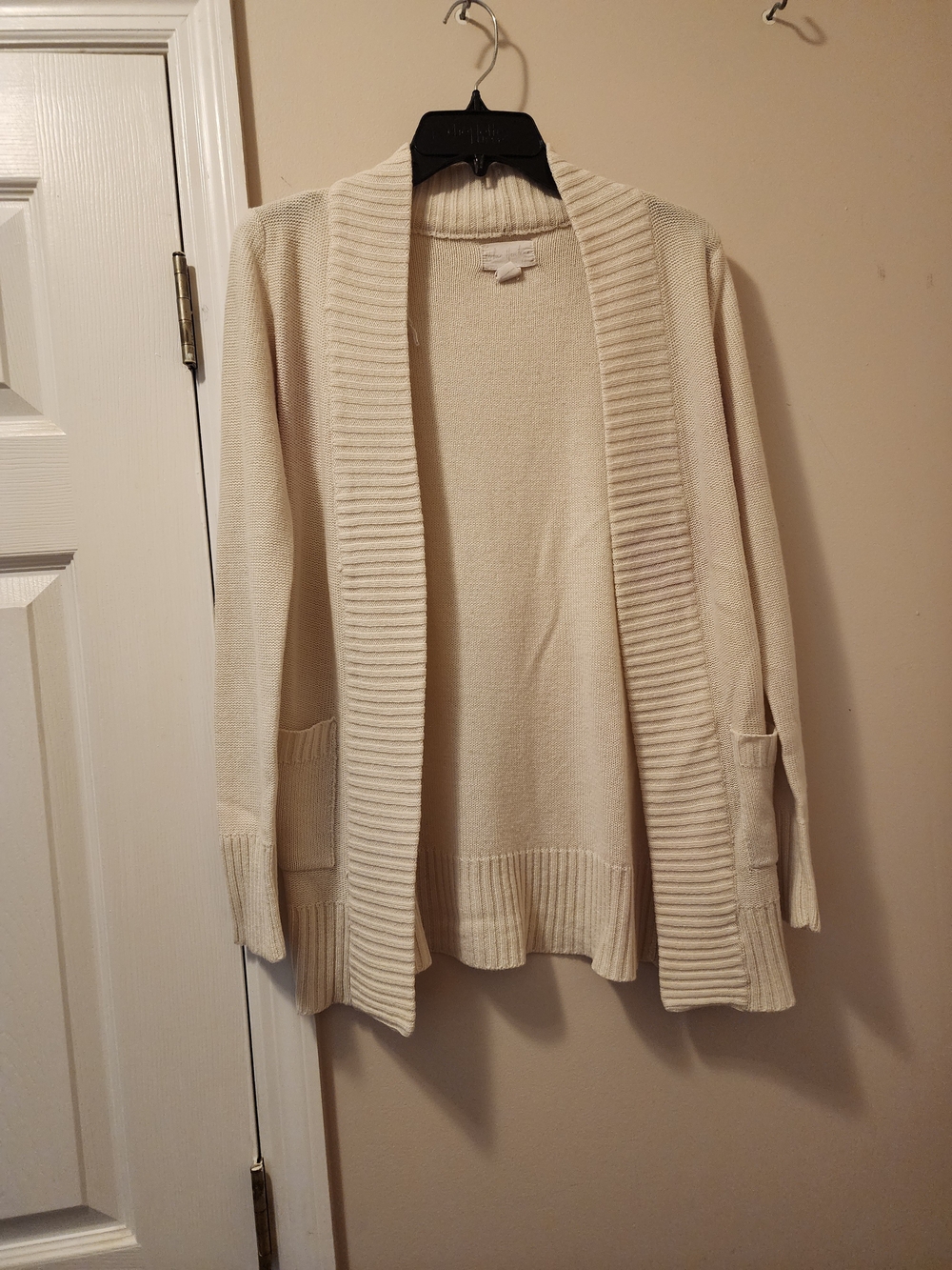 Urban Heritage Cream Ribbed Knit Sweater